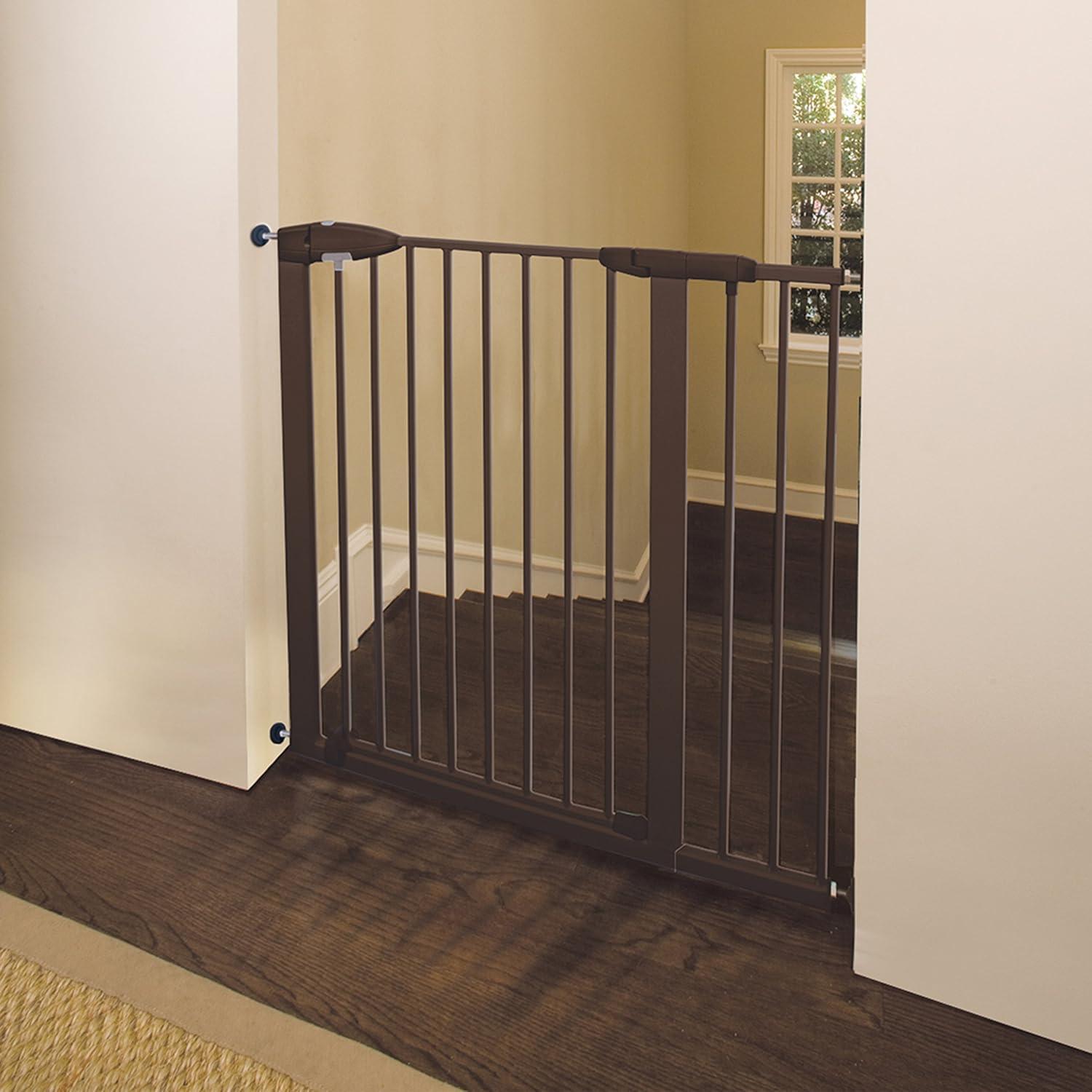 imageMunchkin Easy Close XL Metal Baby Gate 295quot  516quot Wide Black Model MK0009111Bronze