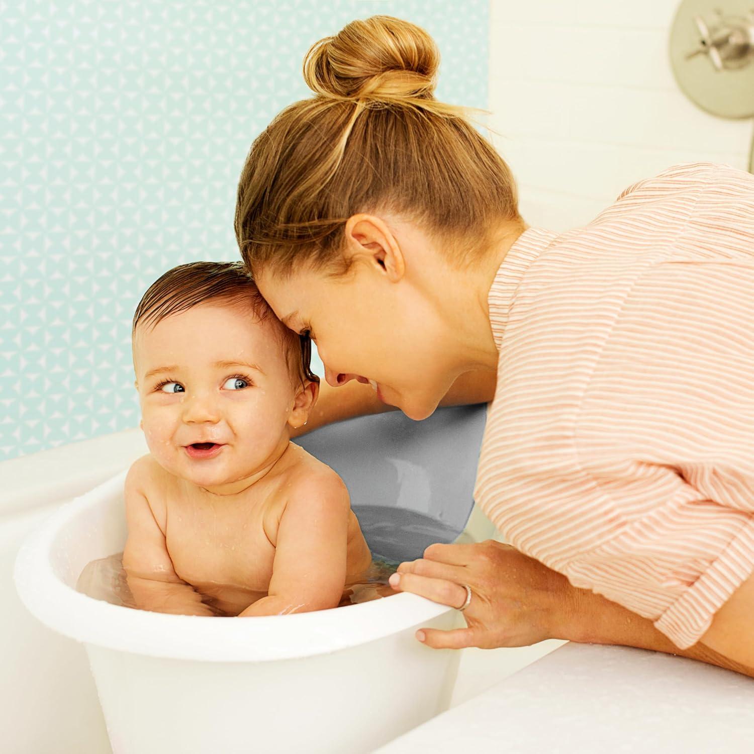 imageMunchkin Sit ampamp Soak Baby Bath Tub 012 Months White 25 x 1625 x 15 InchCompact