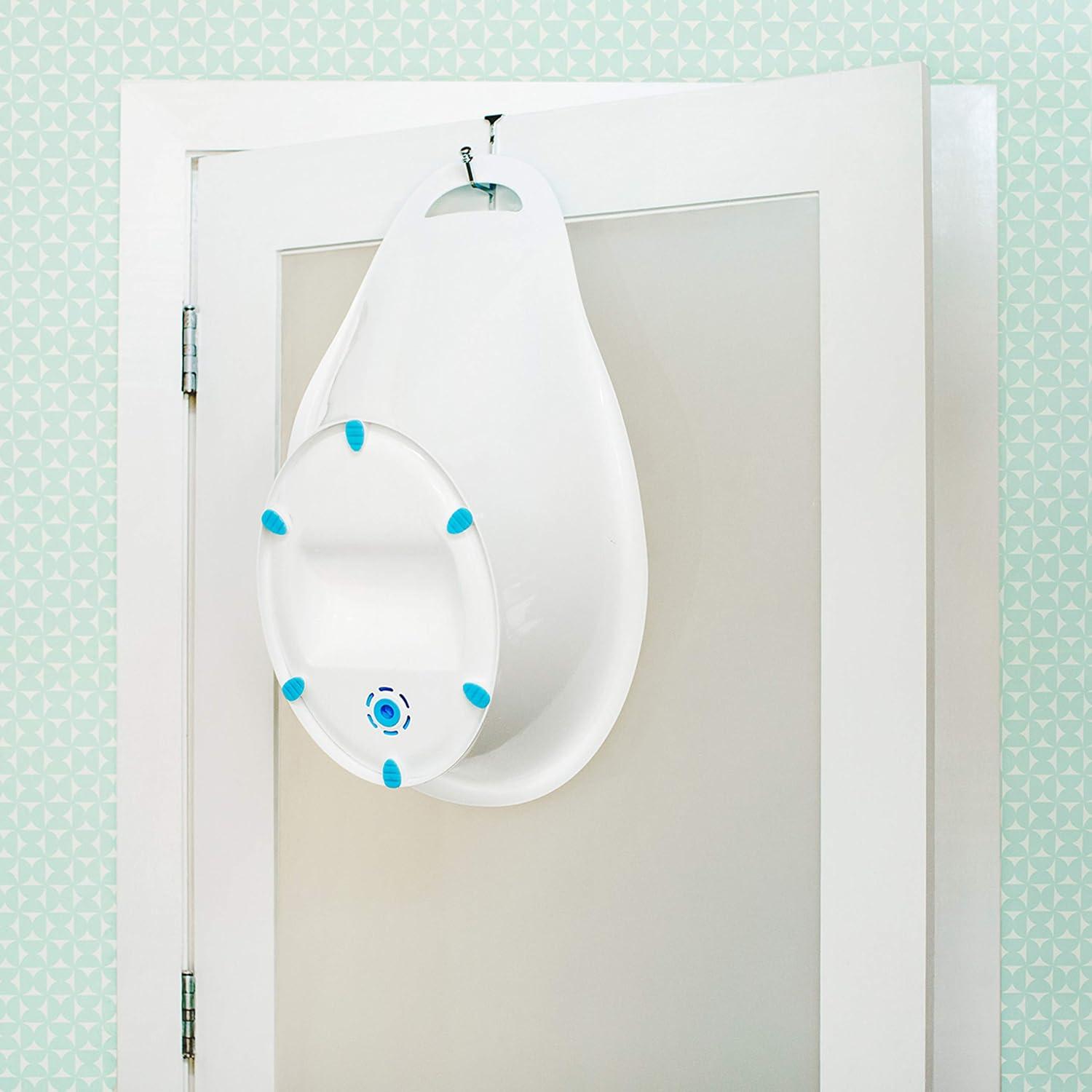 imageMunchkin Sit ampamp Soak Baby Bath Tub with Bath RinserBath Tub  Bath Rinser
