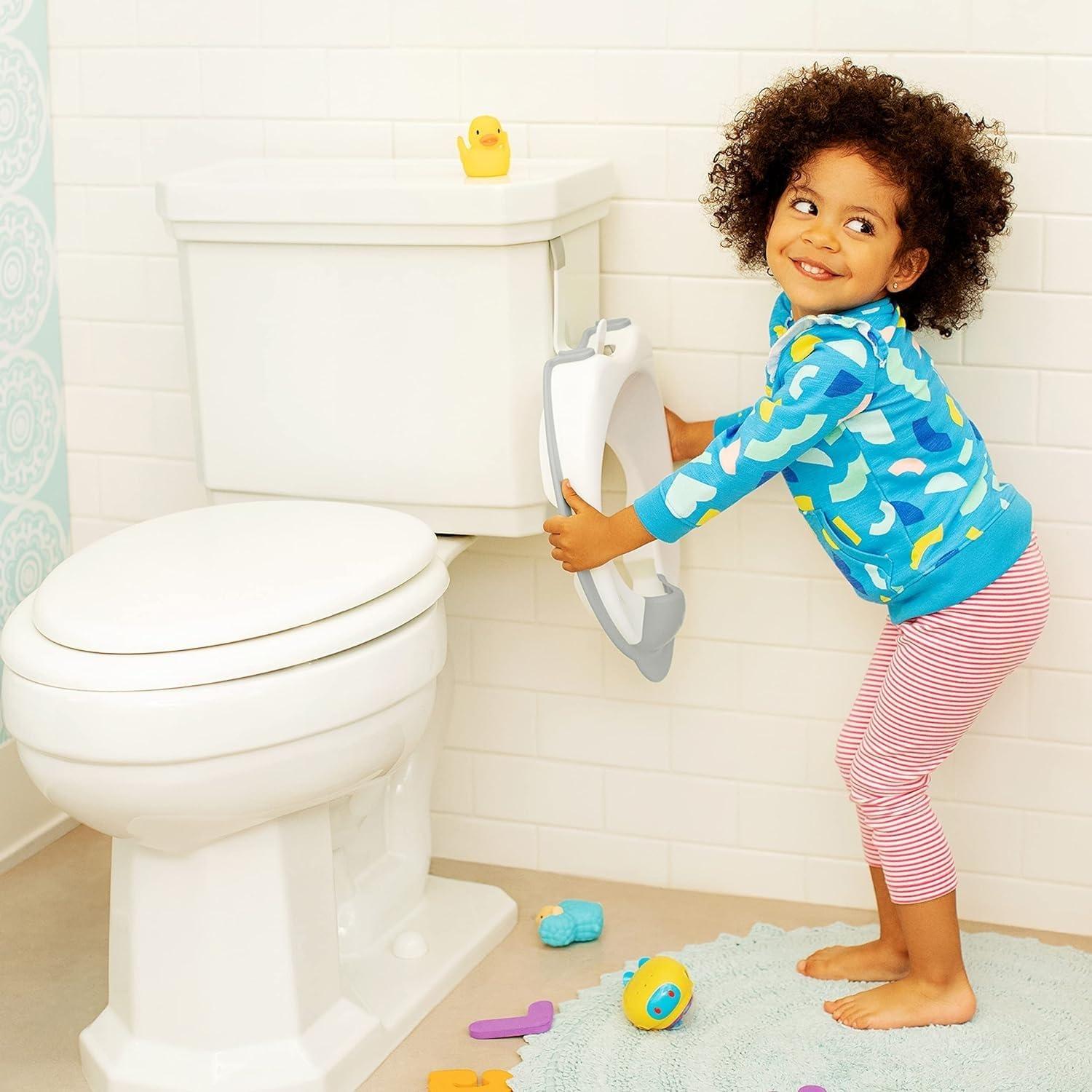 imageMunchkin Sturdy Potty Training Seat GreyGray